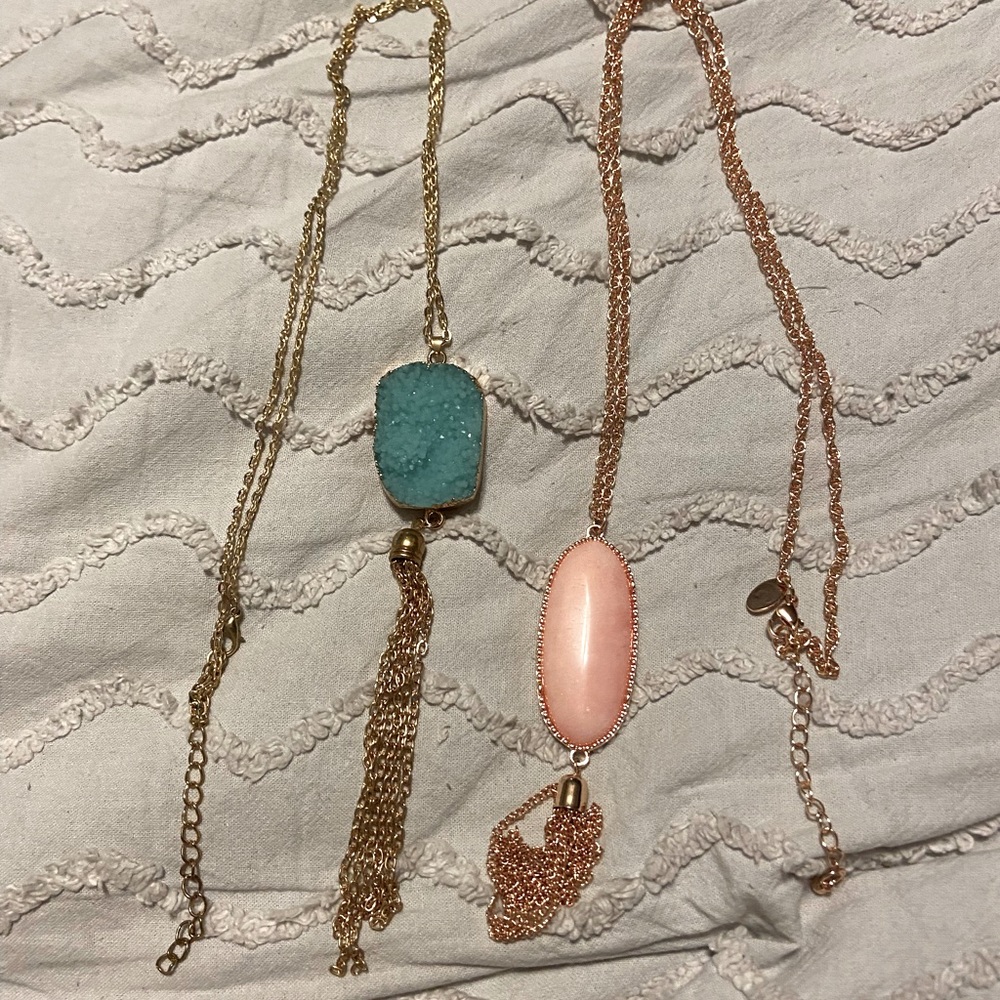 Set of 2 long necklaces